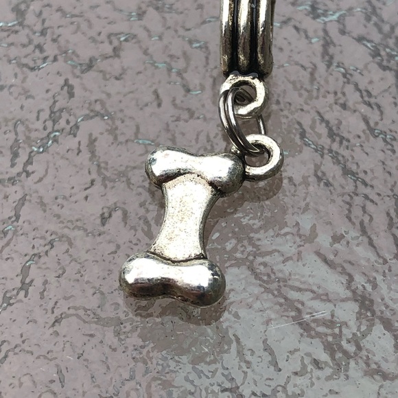 Jewelry - Charm silver Dog Bone dangles works w/pandora